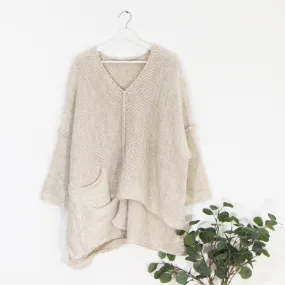 Chunky natural v-neck slouchy jumper with dual pocket design element (Alpaca mix)