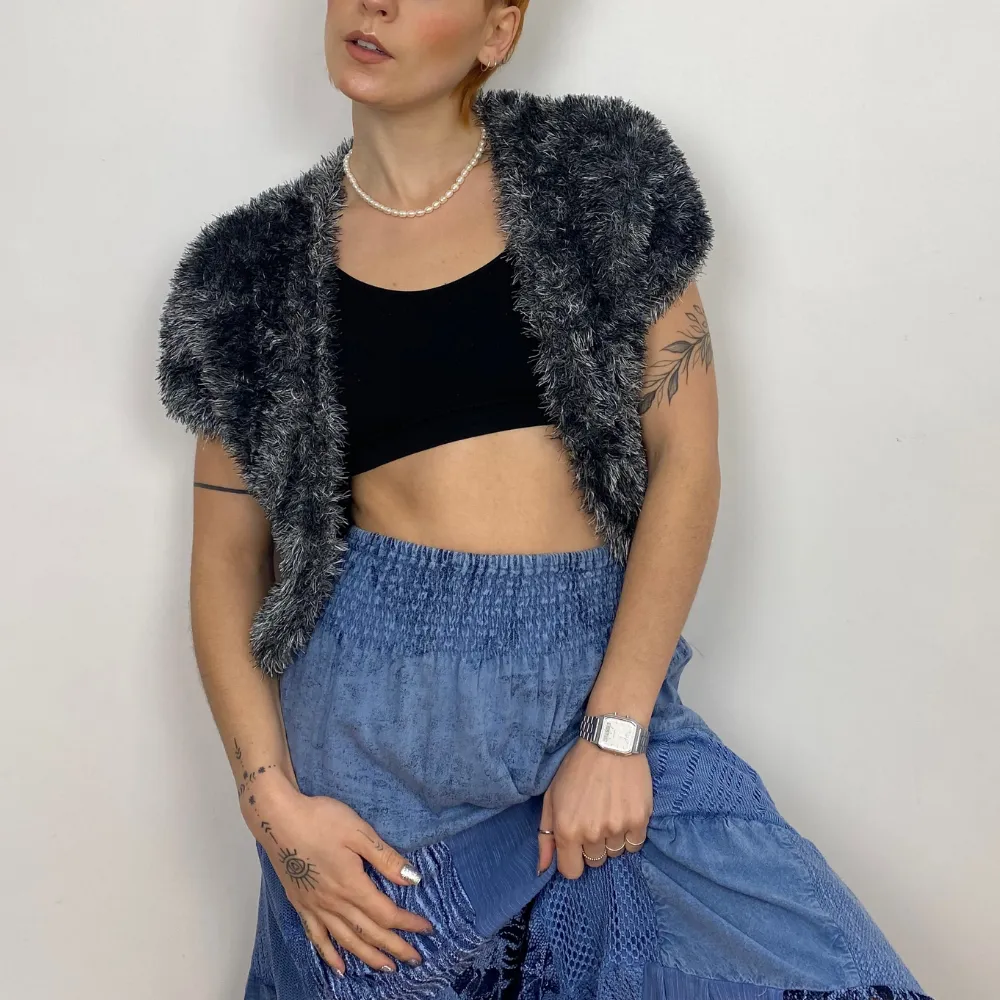 Fluffy Knit Top - MEDIUM