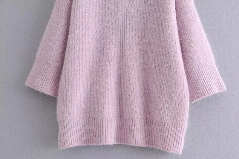 HOODED OVERSIZED KNITTED SWEATER