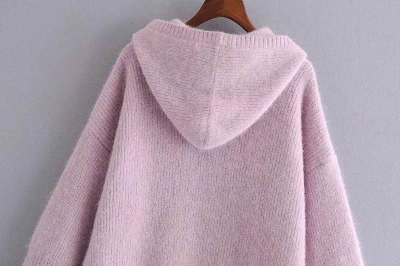 HOODED OVERSIZED KNITTED SWEATER