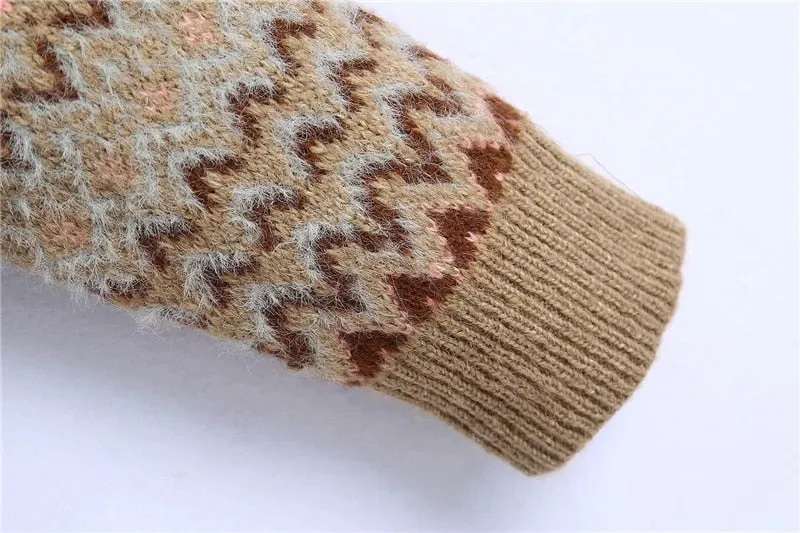 JACQUARD KNIT SWEATER